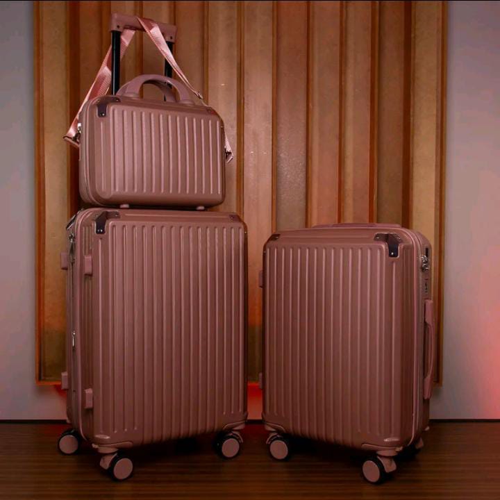 Kit de viagem Imperial: 2 Malas + Frasqueira Premium | Cadeado Numérico 3 Digitos | Padrão Anac | 360° ABS